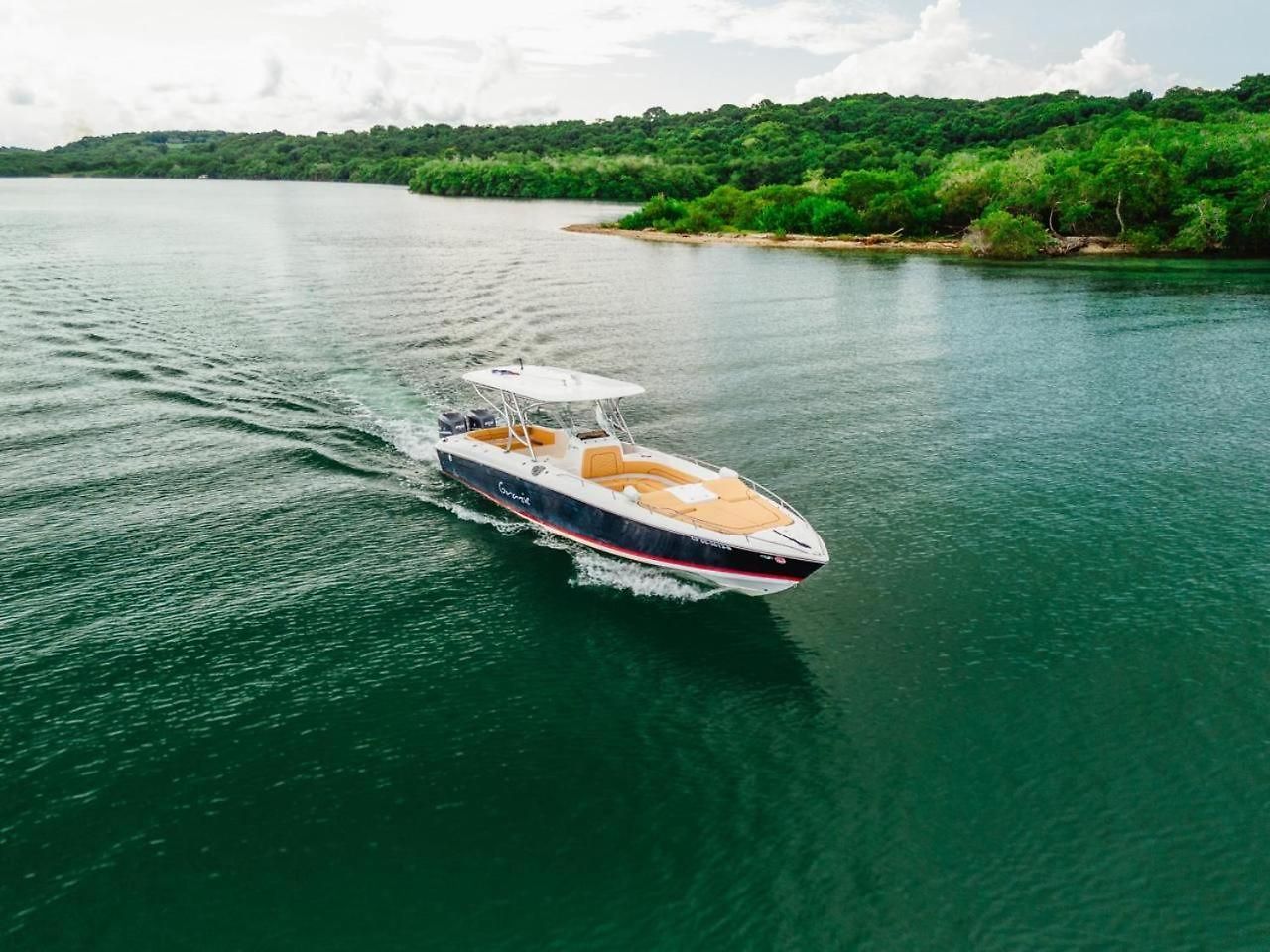 Lancha 14 Personas - Cholon - Islas Del Rosario - *